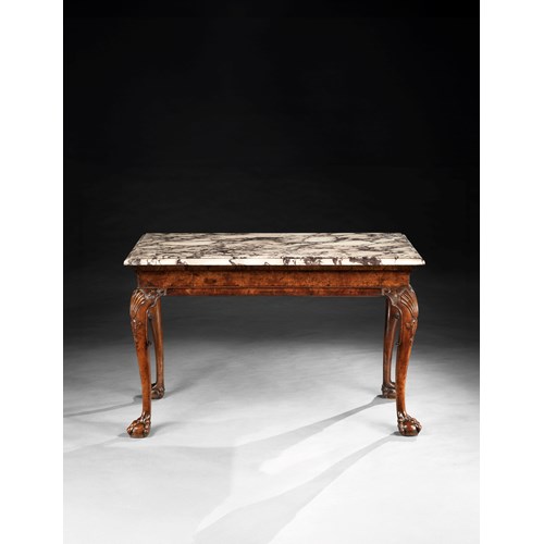 A FINE GEORGE II PERIOD BURR WALNUT SIDE TABLE